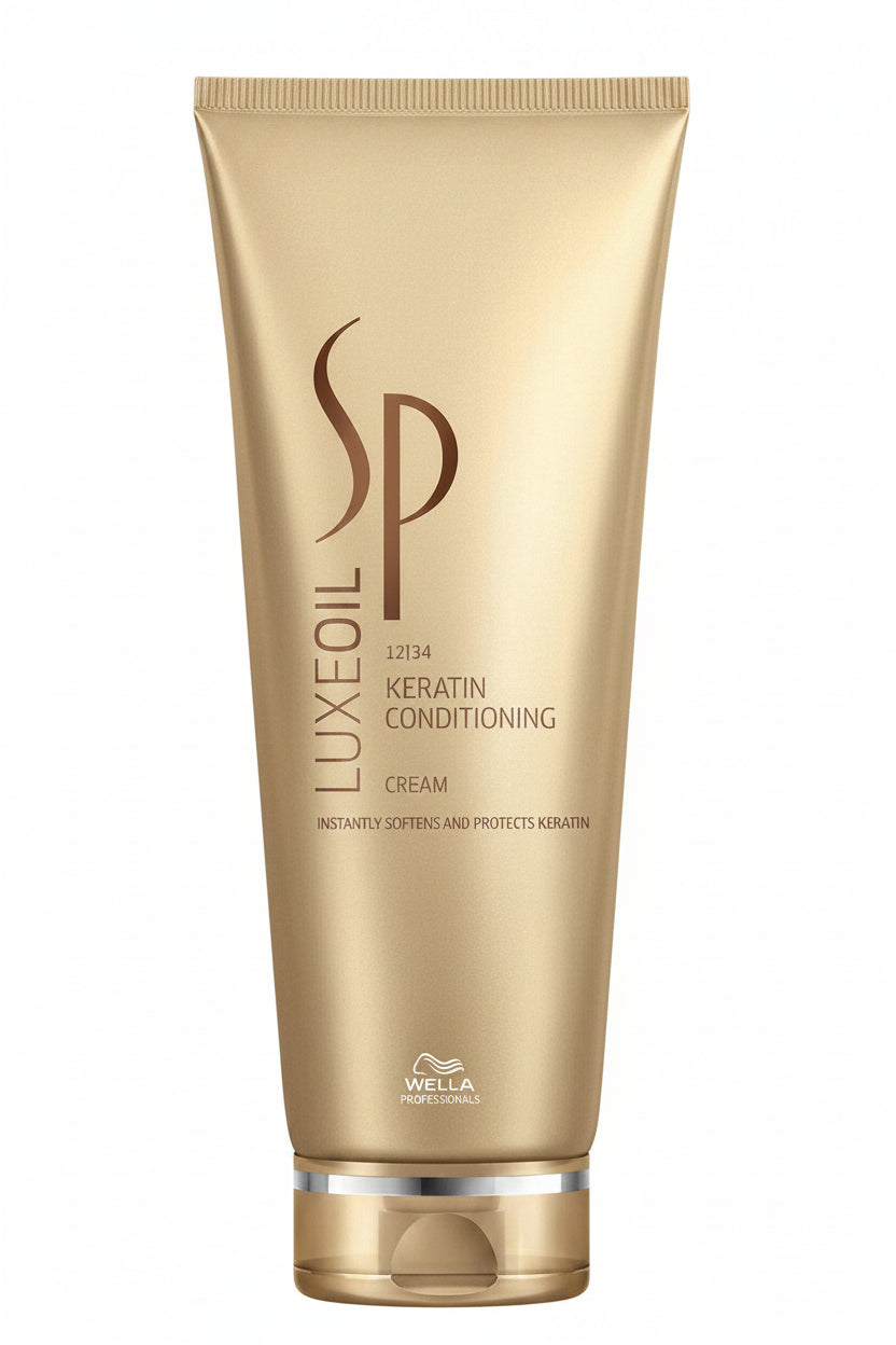 Wella SP Luxe Oil Keratin Conditioning Cream tube on a white background
